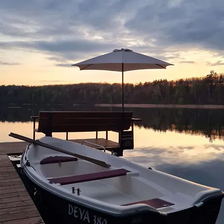Semesterbostad Jacuzzi, Trasa S7 W 2h Z Warszawy I Gdanska, Jadamowo Holidaymazury Nad Jeziorem Mielno *